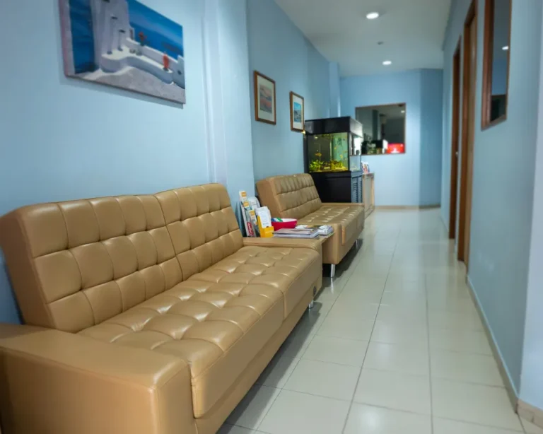 dental-clinic-patient-waiting-hallway